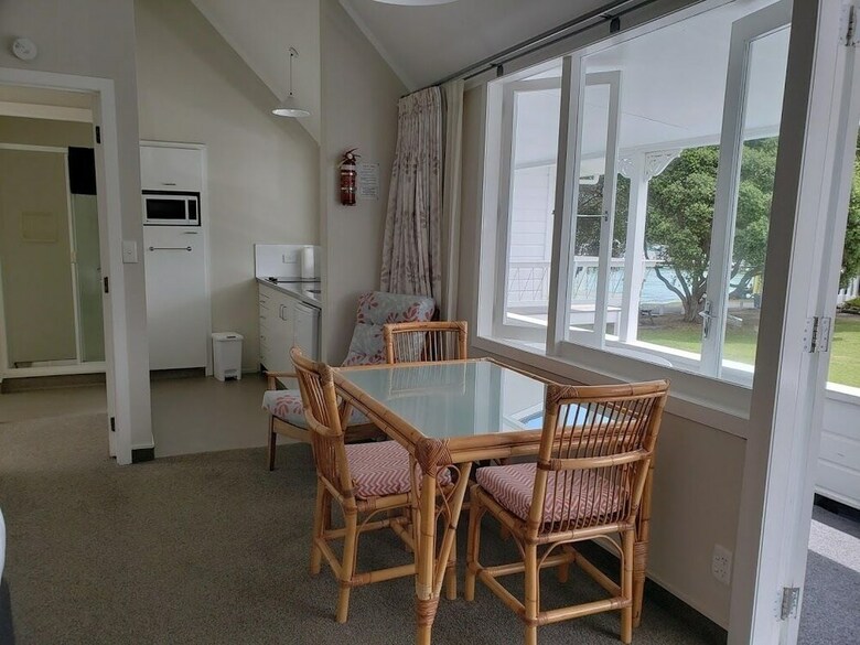 Motel Hananui Lodge And Apartments
