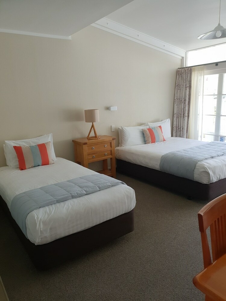 Motel Hananui Lodge And Apartments