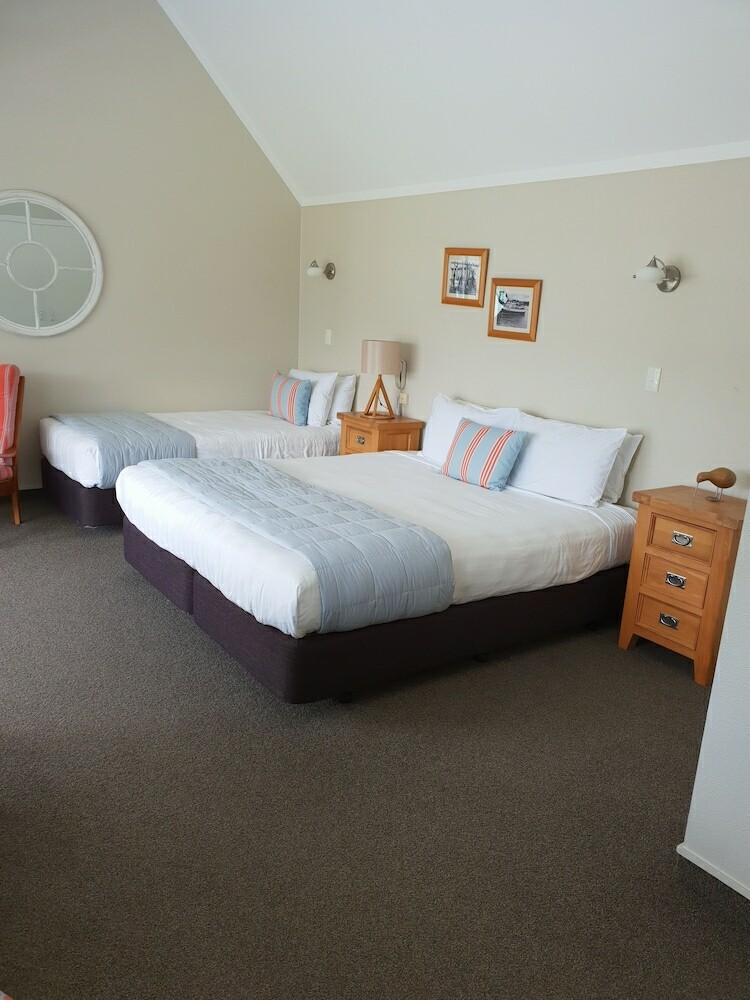 Motel Hananui Lodge And Apartments