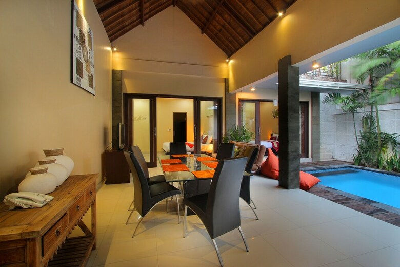 Hotel Lotus Tirta Seminyak