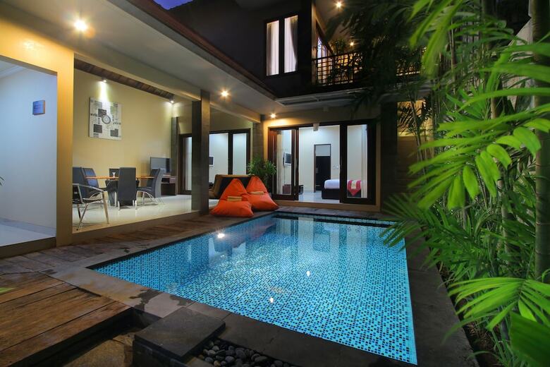 Hotel Lotus Tirta Seminyak