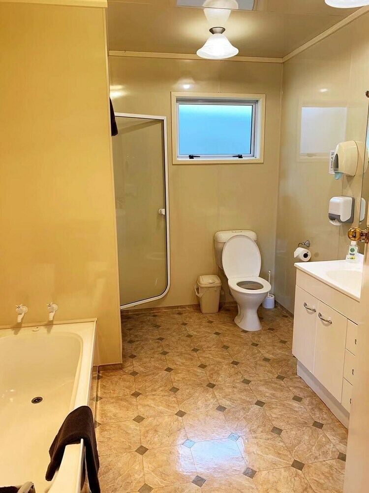 Amber Court Motel