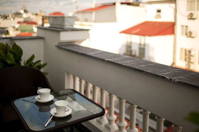 Hanoi Peridot Hotel