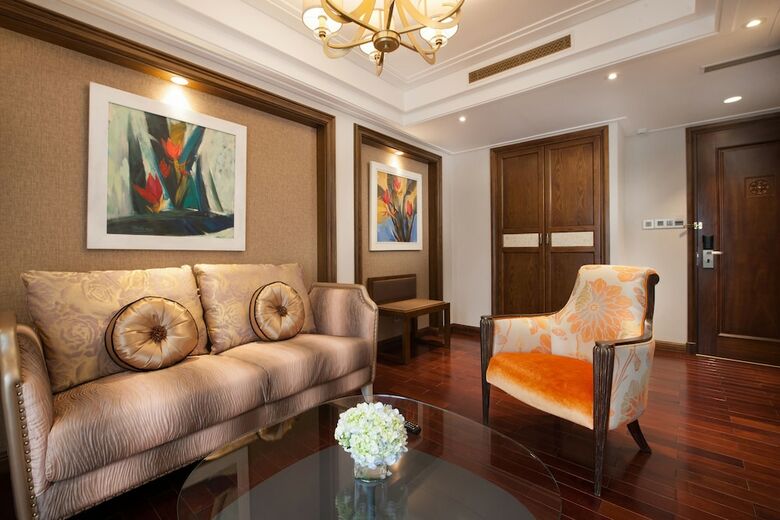 Hanoi Peridot Hotel