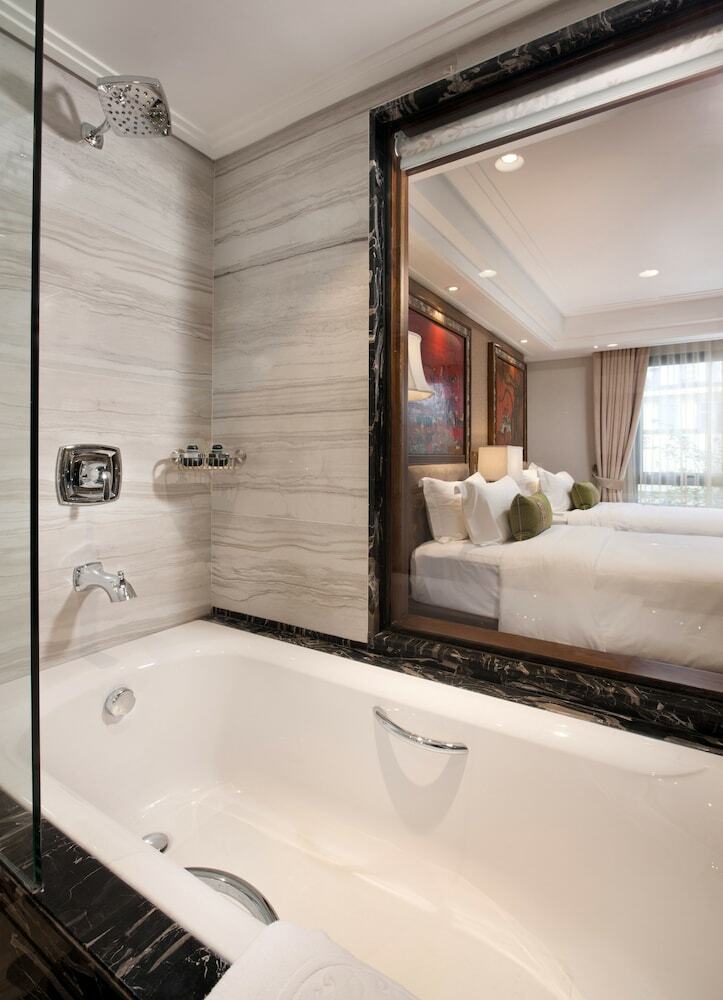 Hanoi Peridot Hotel