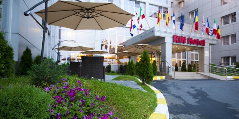 Hotel Rin Airport