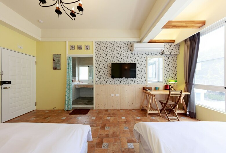 Hotel Oia Cafe B&B