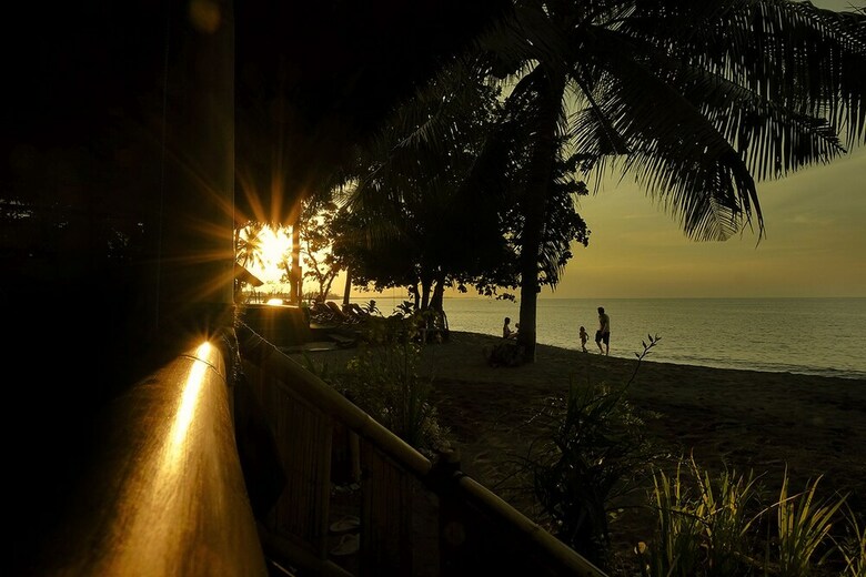 Hotel Rinjani Beach Eco Resort