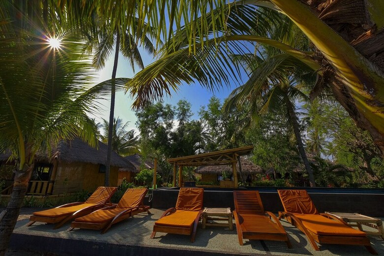 Hotel Rinjani Beach Eco Resort