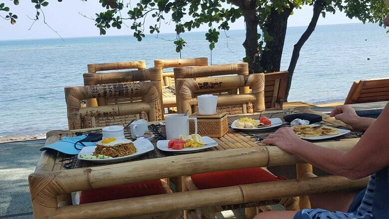 Hotel Rinjani Beach Eco Resort