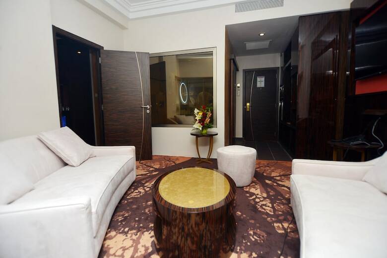 Hotel H�tel Fleur de Lys Plateau