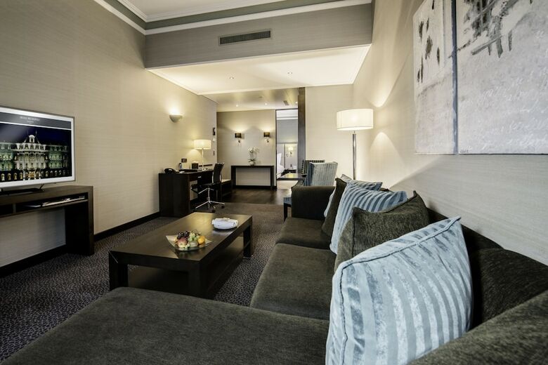 Hotel Metropole Geneve - Preferred Hotels & Resorts