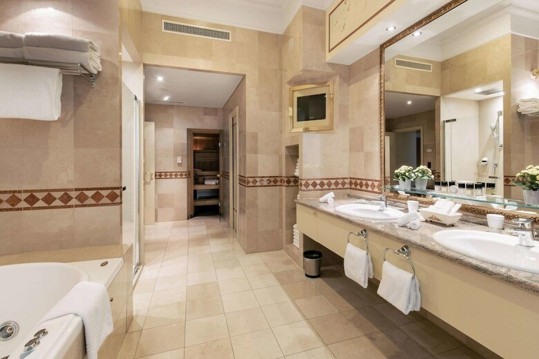 Hotel Metropole Geneve - Preferred Hotels & Resorts
