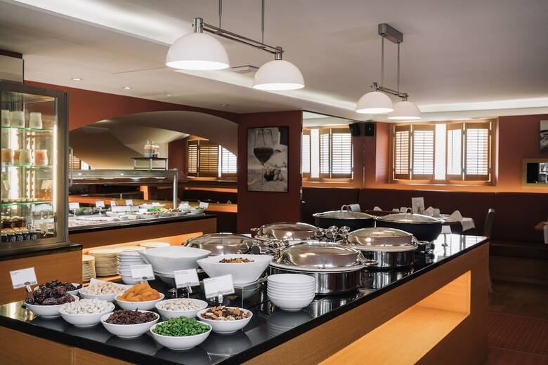 Hotel Metropole Geneve - Preferred Hotels & Resorts