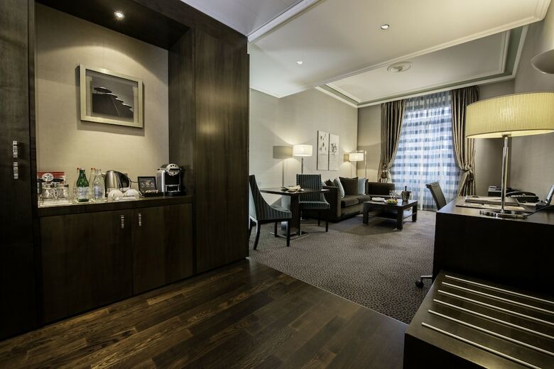 Hotel Metropole Geneve - Preferred Hotels & Resorts