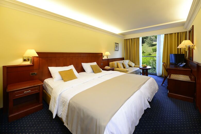 Grand Hotel Adriatic I