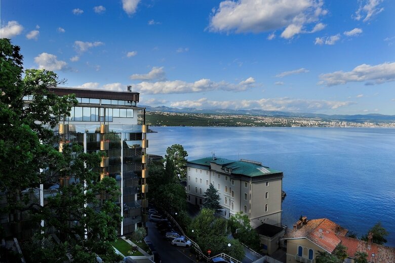 Grand Hotel Adriatic I