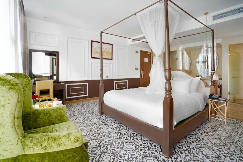 Cicilia Hotel And Spa