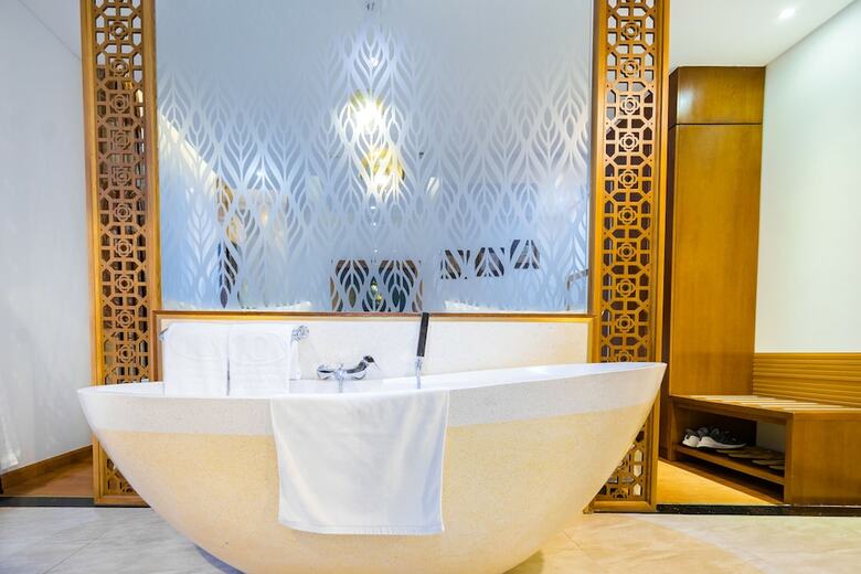 Cicilia Hotel And Spa