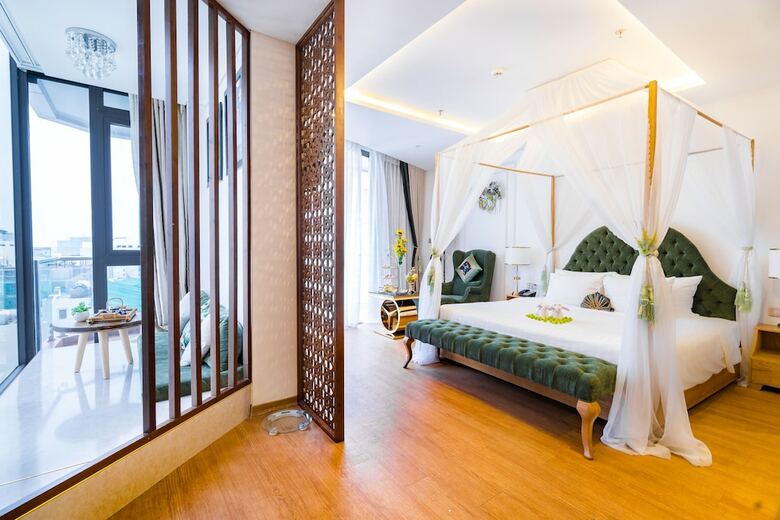 Cicilia Hotel And Spa