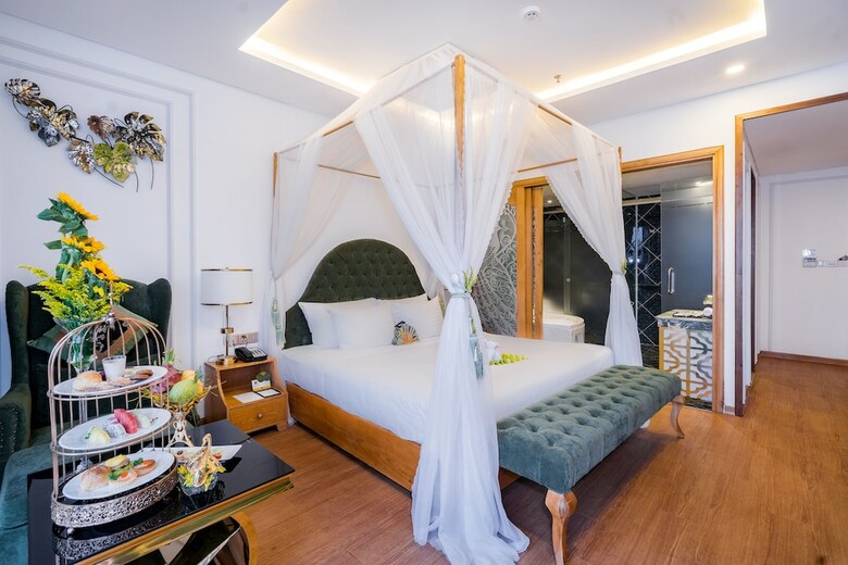 Cicilia Hotel And Spa