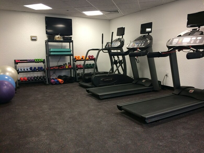 Hotel Ramada By Wyndham Rapid City