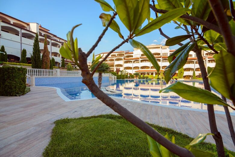 Aparthotel Casa Real Resort