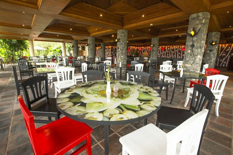 Hotel Novus Giri Resort & Spa
