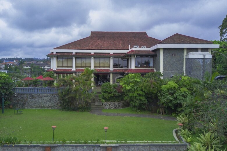 Hotel Novus Giri Resort & Spa