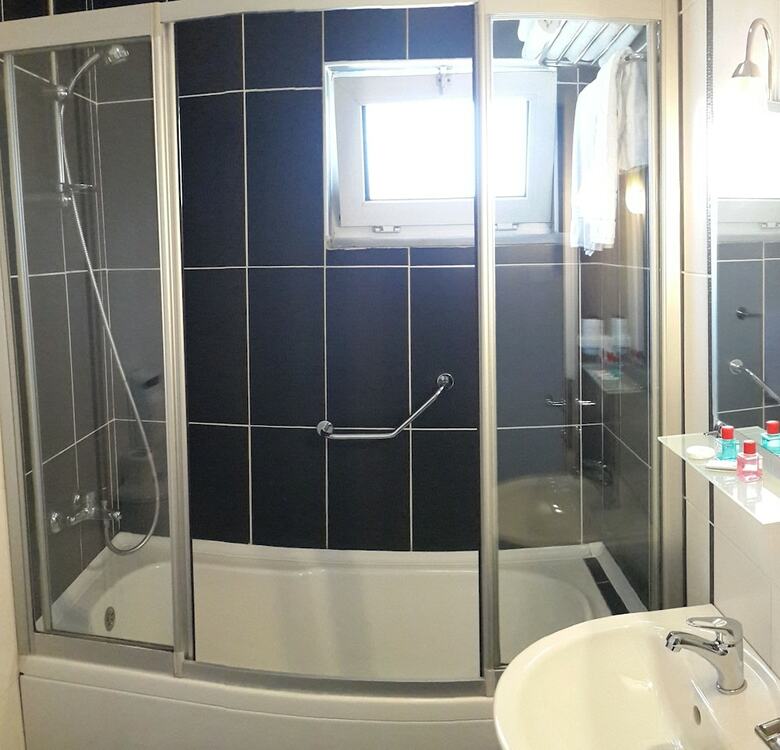 Hotel Payidar Suite
