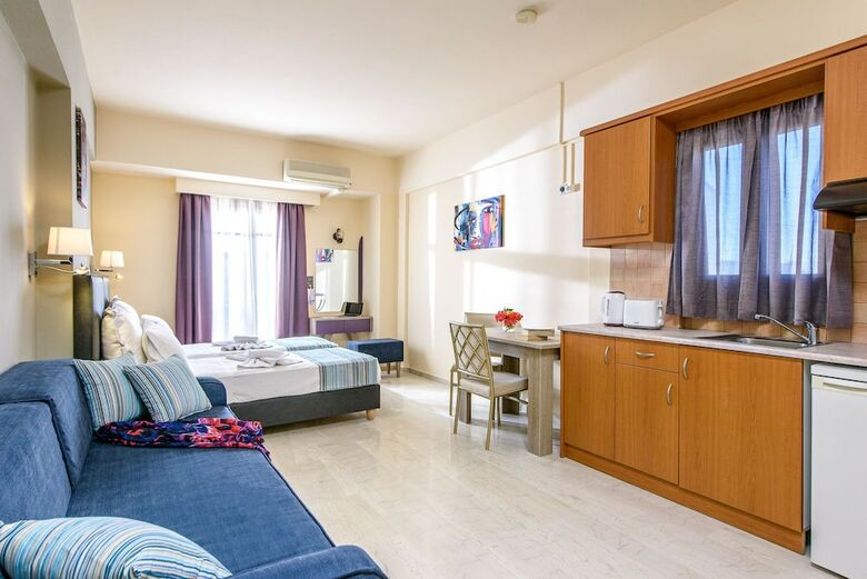 Aparthotel Kleanthi Apartments