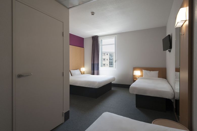 Hotel B&B H�tel Lyon Ouest Tassin