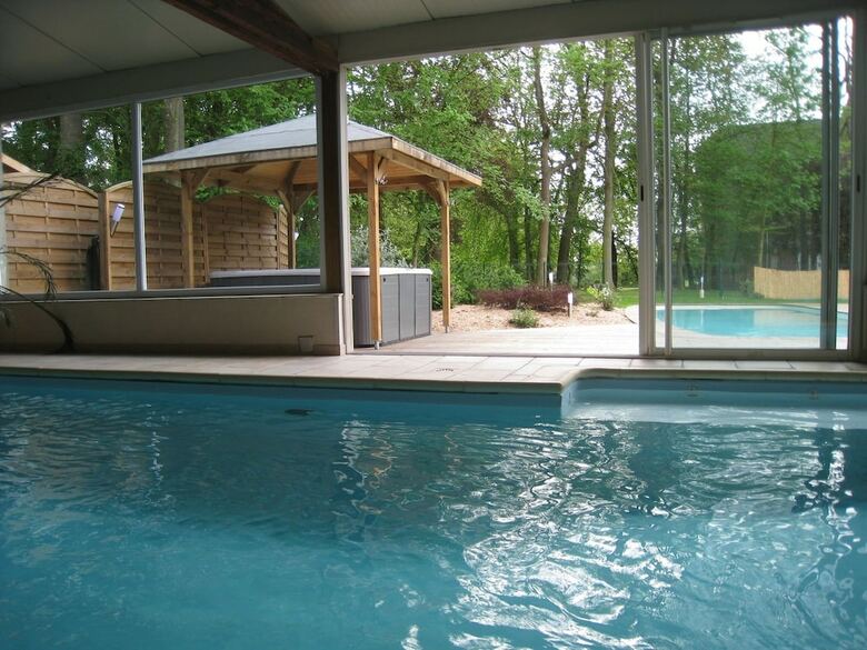 Hotel Le Ch�teau D'omi�court