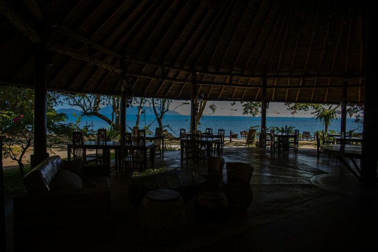 Hotel The Tropical Beach Resort