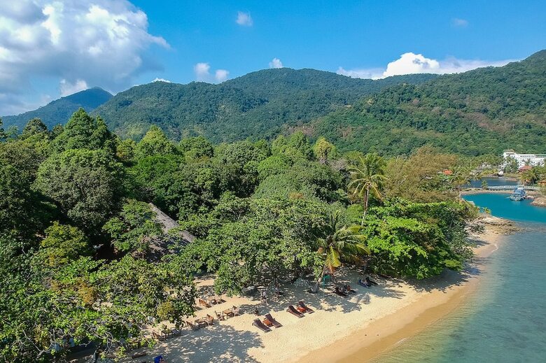 Hotel The Tropical Beach Resort