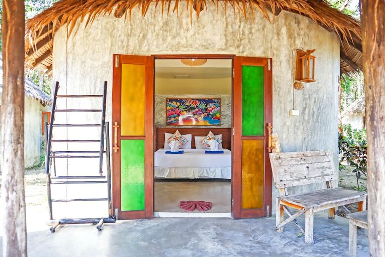 Hotel The Tropical Beach Resort