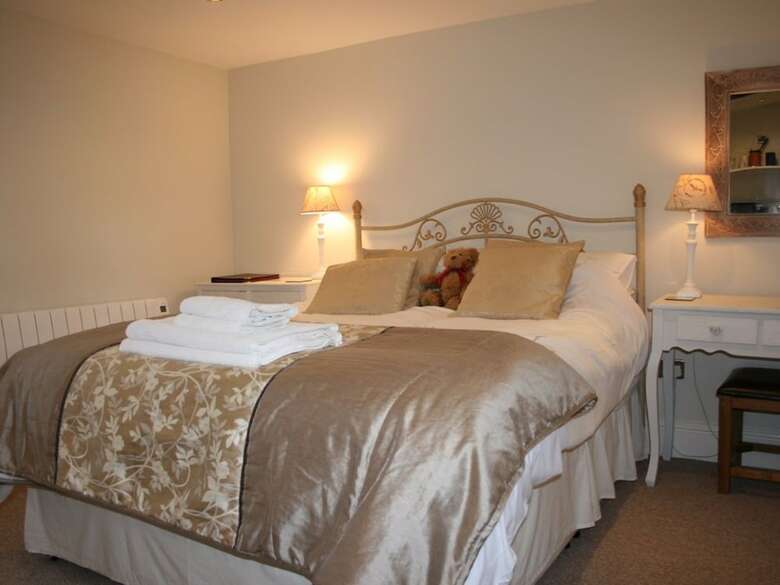 Bed & Breakfast Manor Guest House