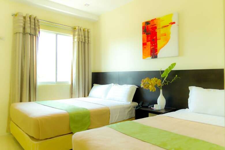 Canberry Hotel