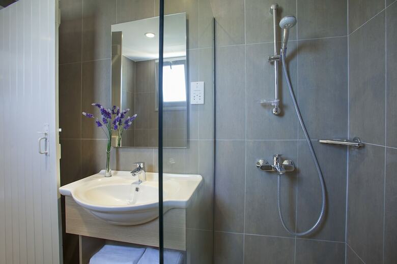 Hotel Louis St Elias Resort & Waterpark