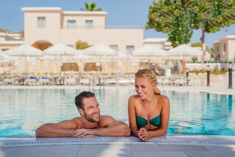 Hotel Louis St Elias Resort & Waterpark