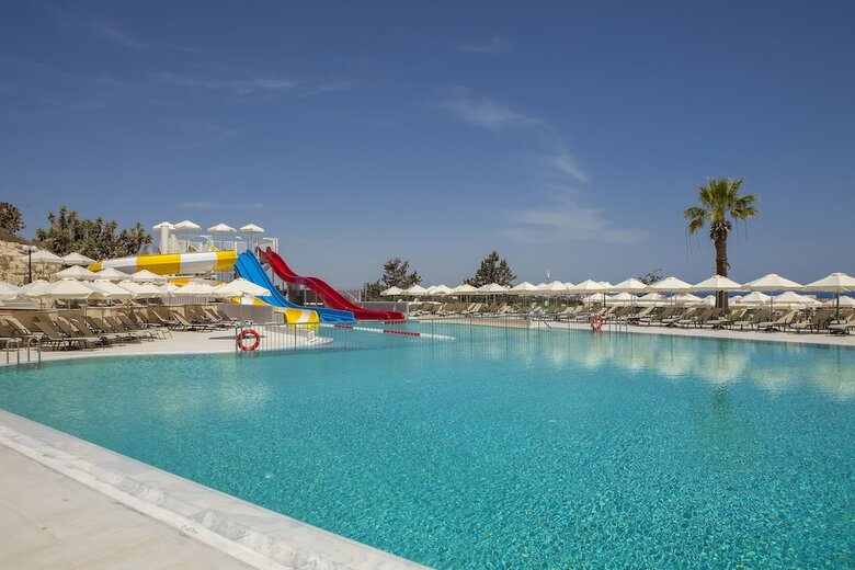 Hotel Louis St Elias Resort & Waterpark
