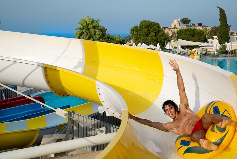 Hotel Louis St Elias Resort & Waterpark