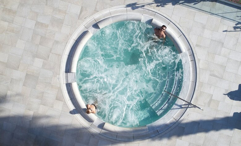 Hotel Louis St Elias Resort & Waterpark