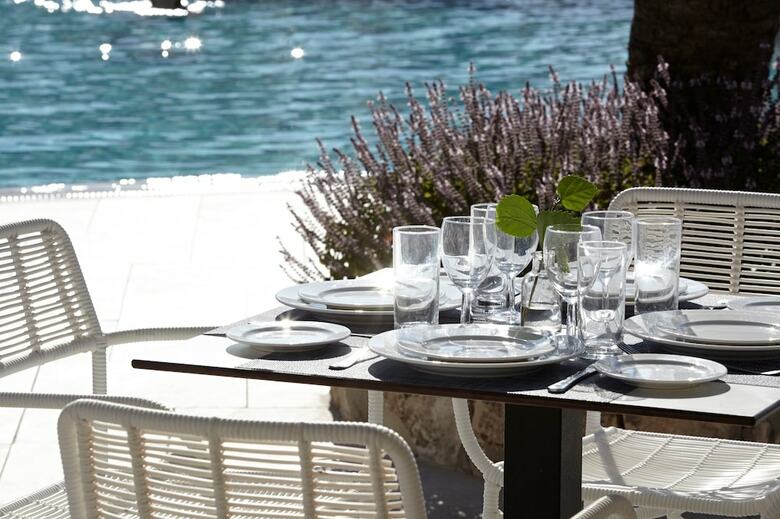 Hotel Louis St Elias Resort & Waterpark