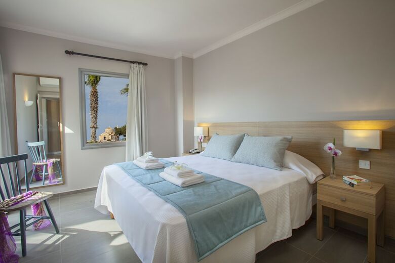 Hotel Louis St Elias Resort & Waterpark