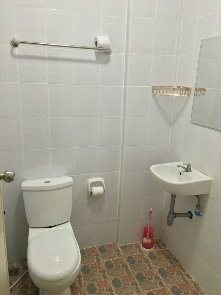 Hostal Jomtien Hostel