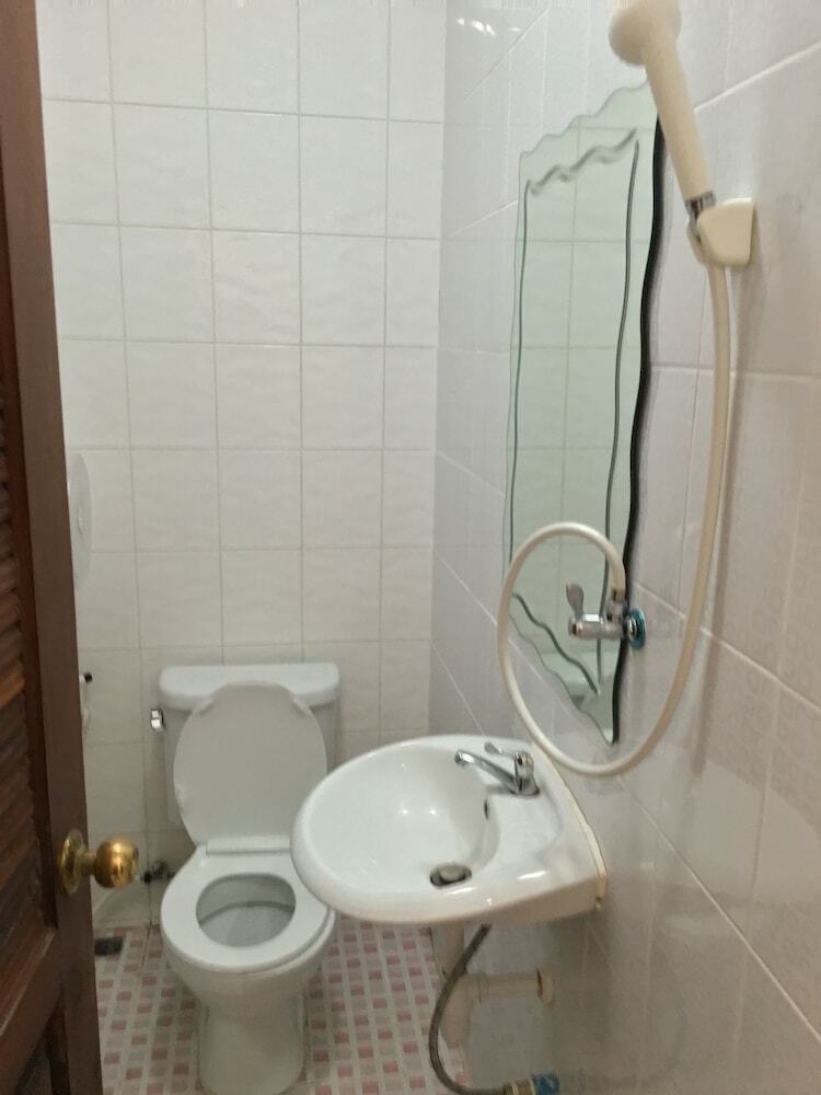 Hostal Jomtien Hostel