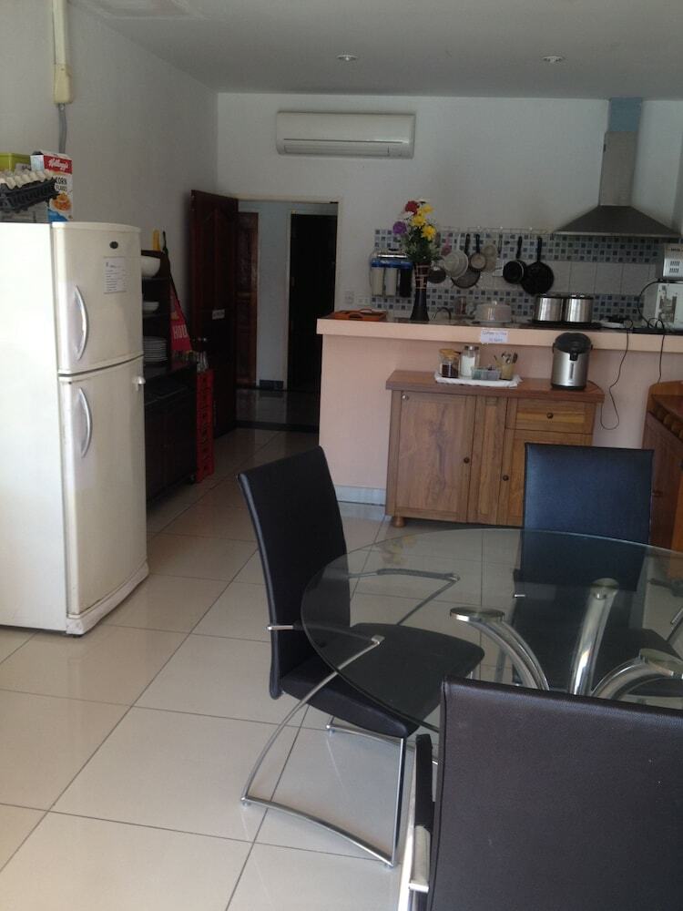 Hostal Jomtien Hostel
