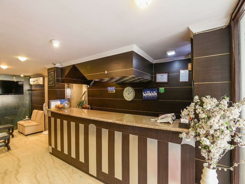 Hotel Amrit Villa