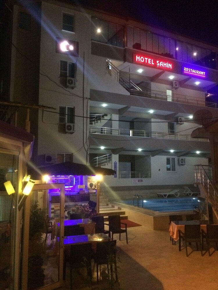 Hotel Sahin
